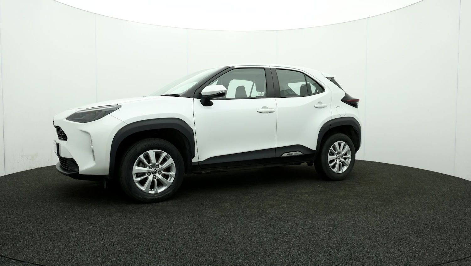 Used Toyota Yaris Cross 2023 for sale - 76811358: Photo 60