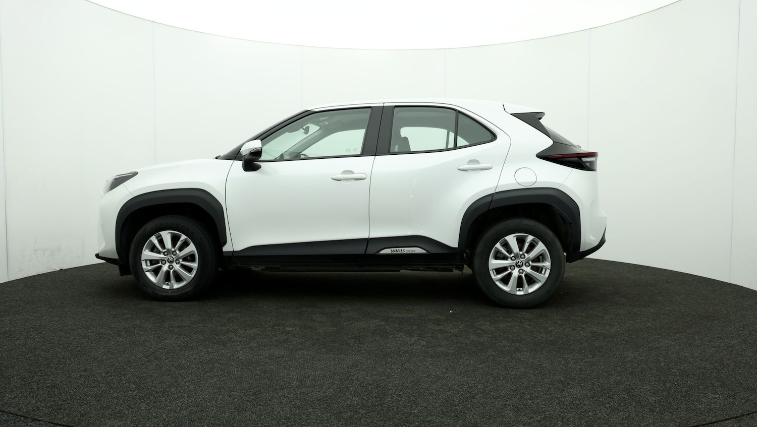 Used Toyota Yaris Cross 2023 for sale - 76811358: Photo 66