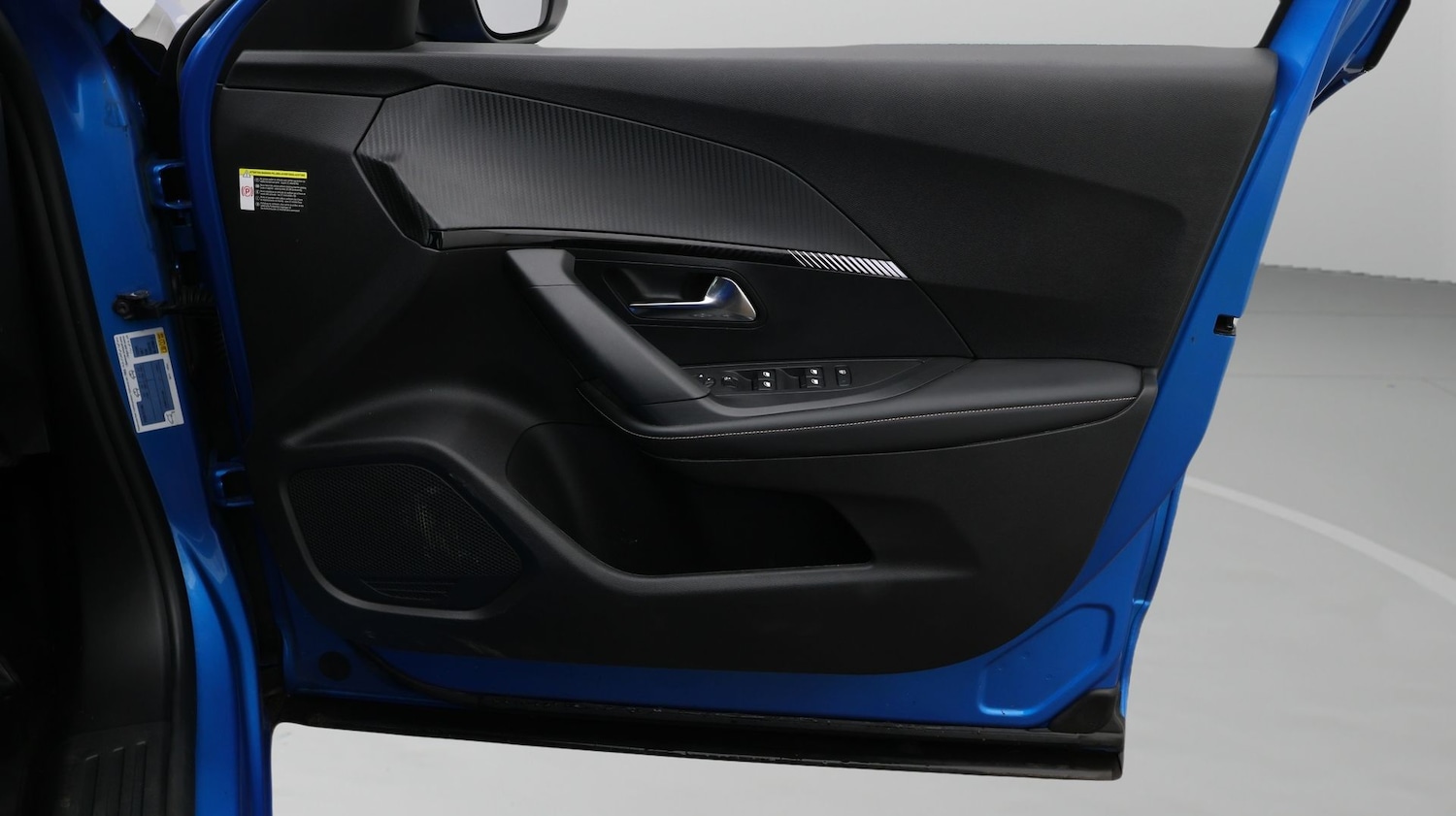 Used Peugeot 2008 2024 for sale - 77650412: Photo 15