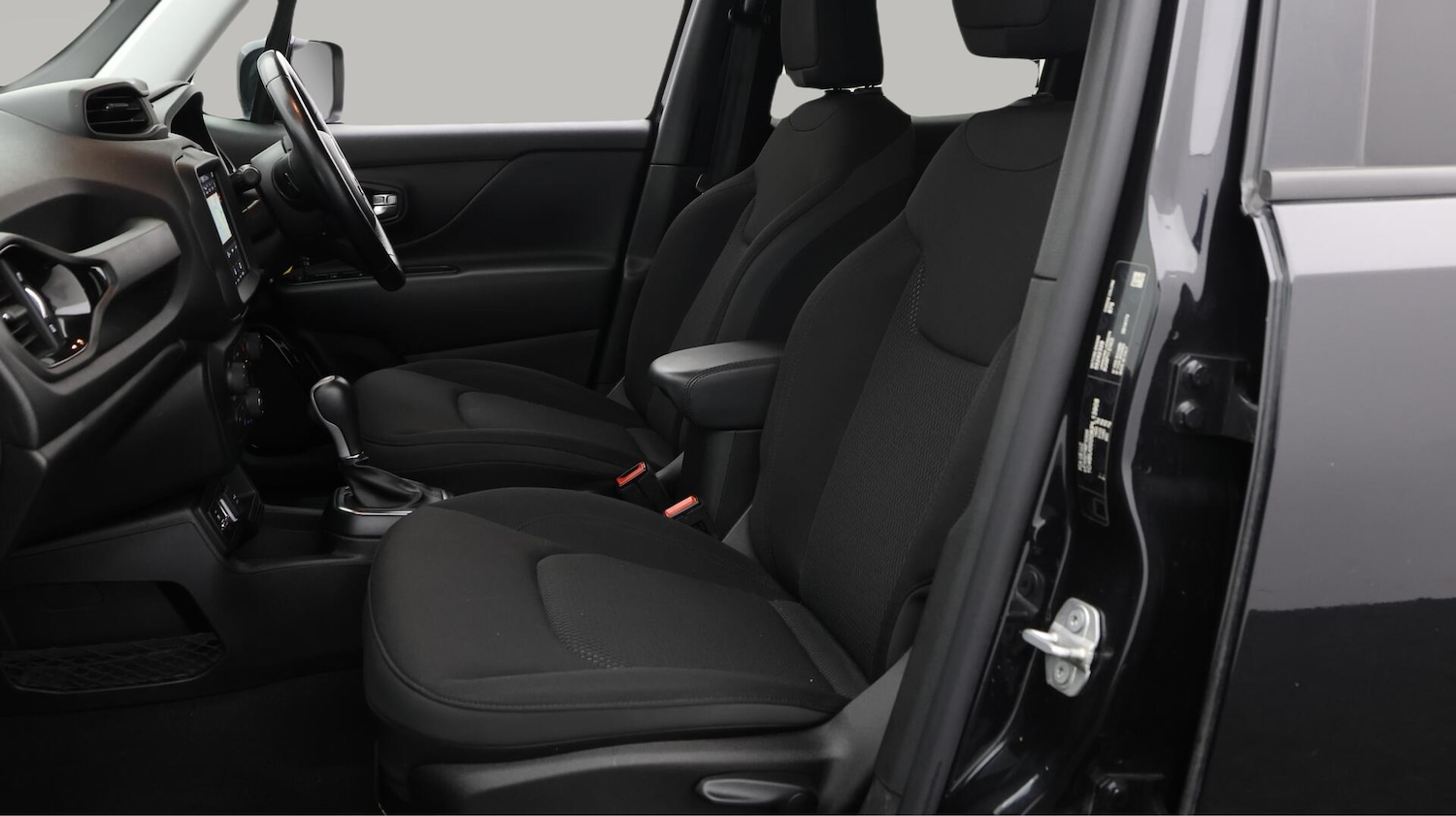 Used Jeep Renegade 2020 for sale - 76108404: Photo 15