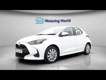 Used Toyota Yaris 2022 for sale - 74861224: Photo