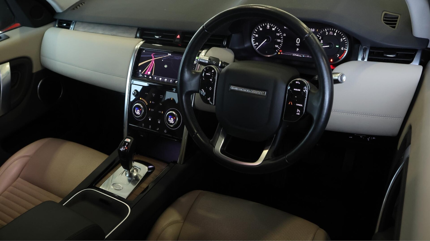 Used Land Rover Discovery Sport for sale - 76498428: Photo 10