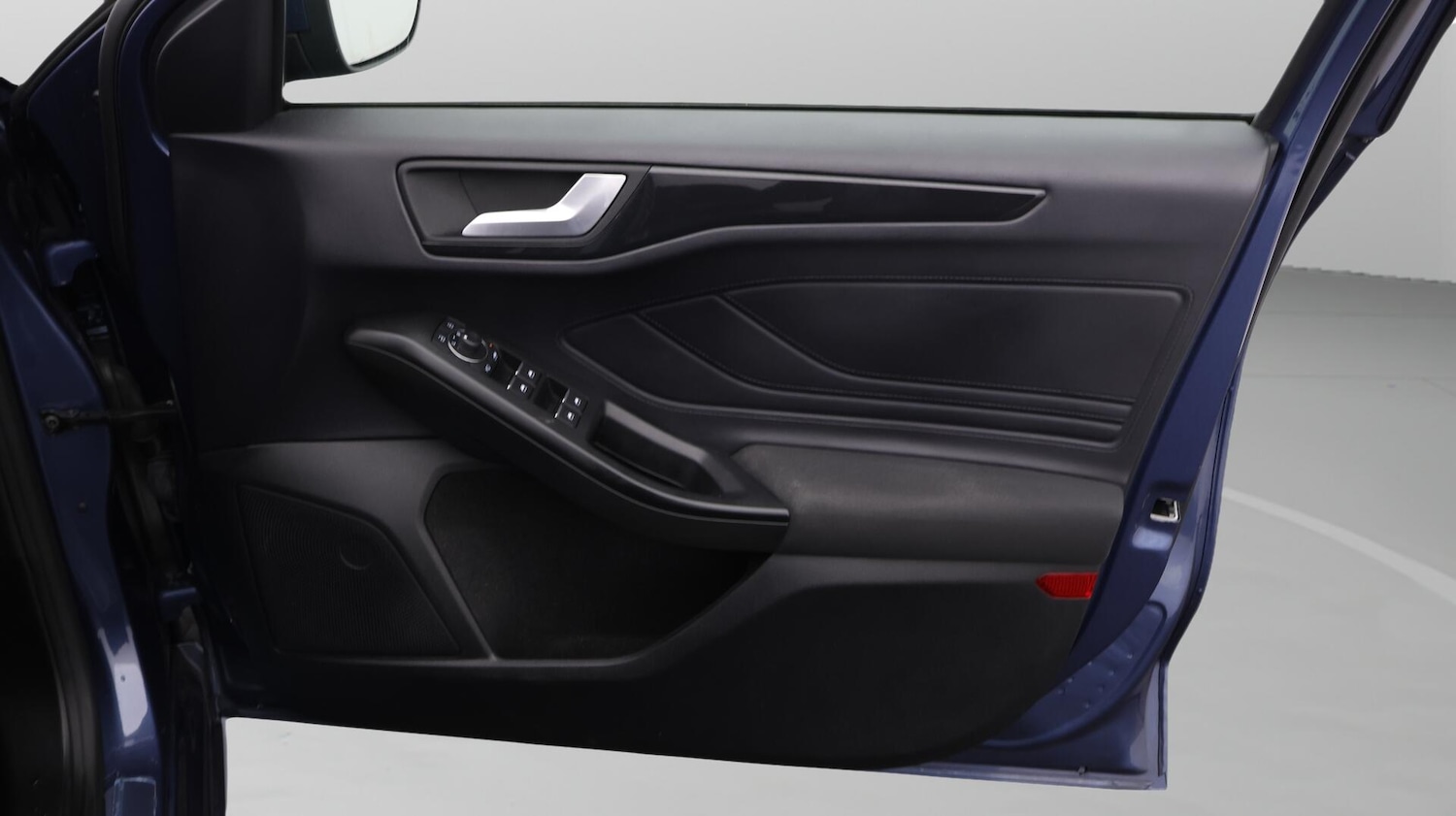 Used Ford Focus 2021 for sale - 76658910: Photo 16