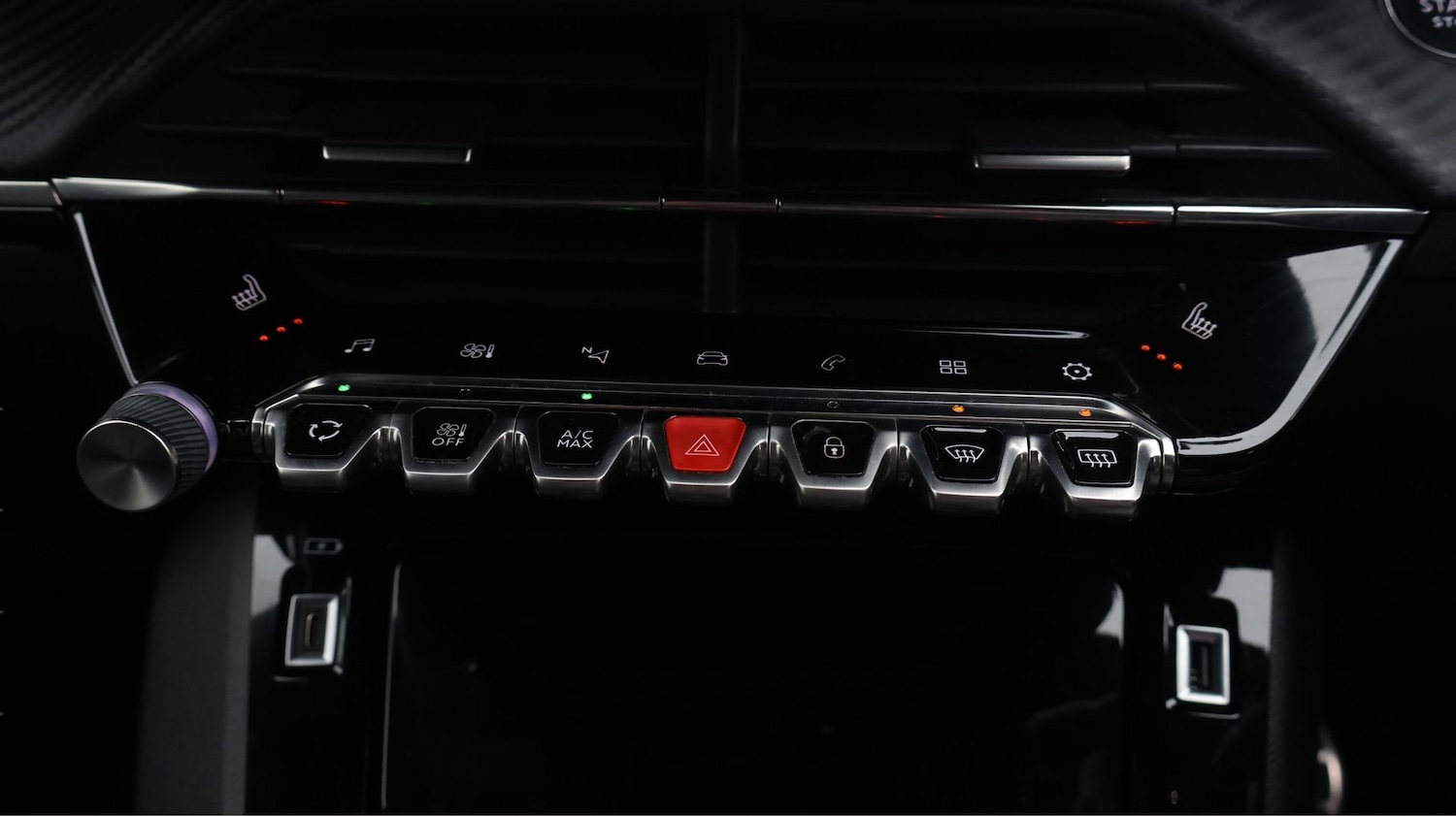 Used Peugeot 2008 2020 for sale - 77403805: Photo 12