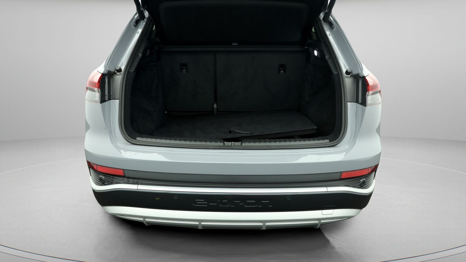 Used Audi Q4 e-tron 2023 for sale - 77523467: Photo 17