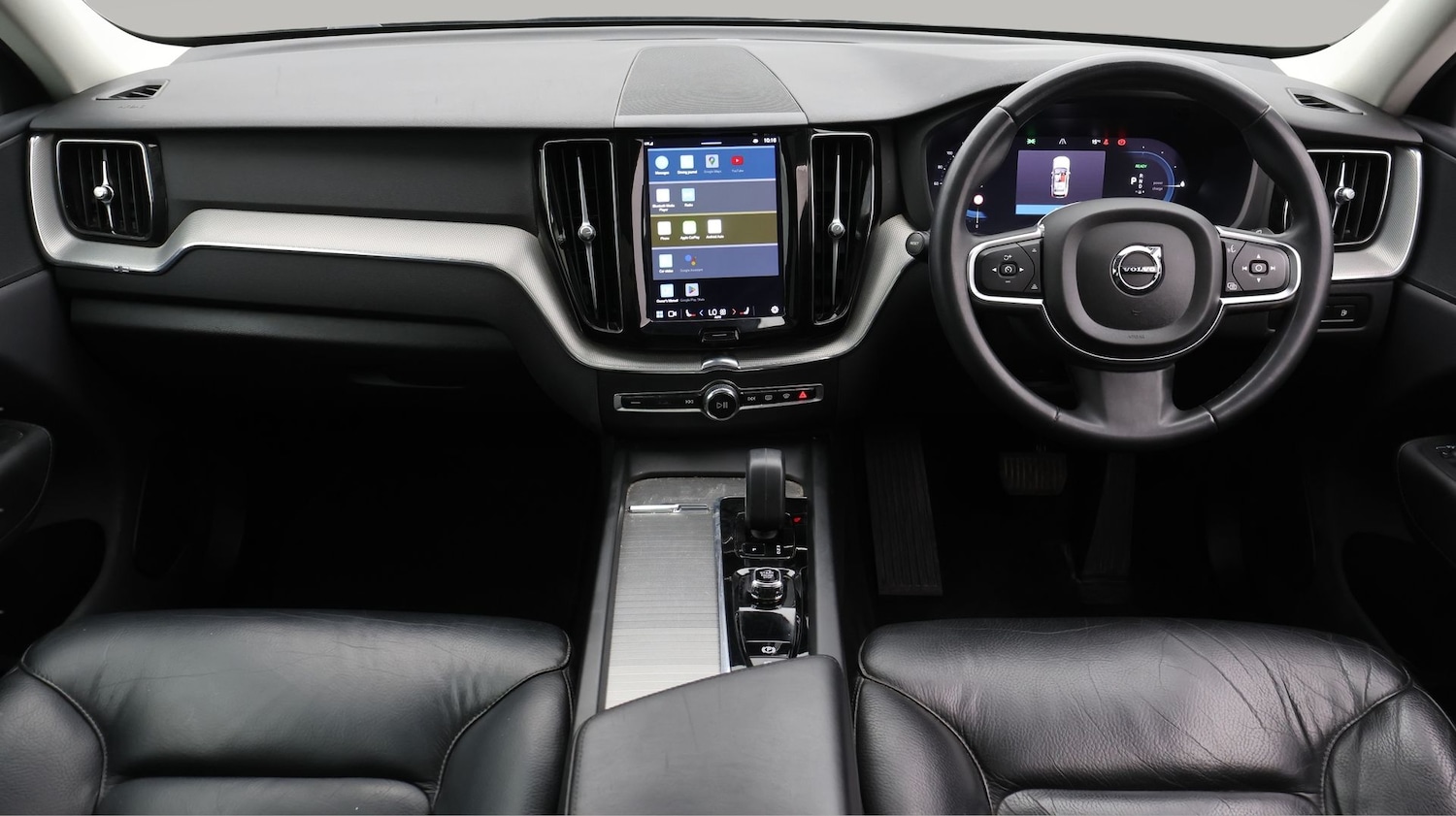 Used Volvo XC60 2023 for sale - 77341114: Photo 13