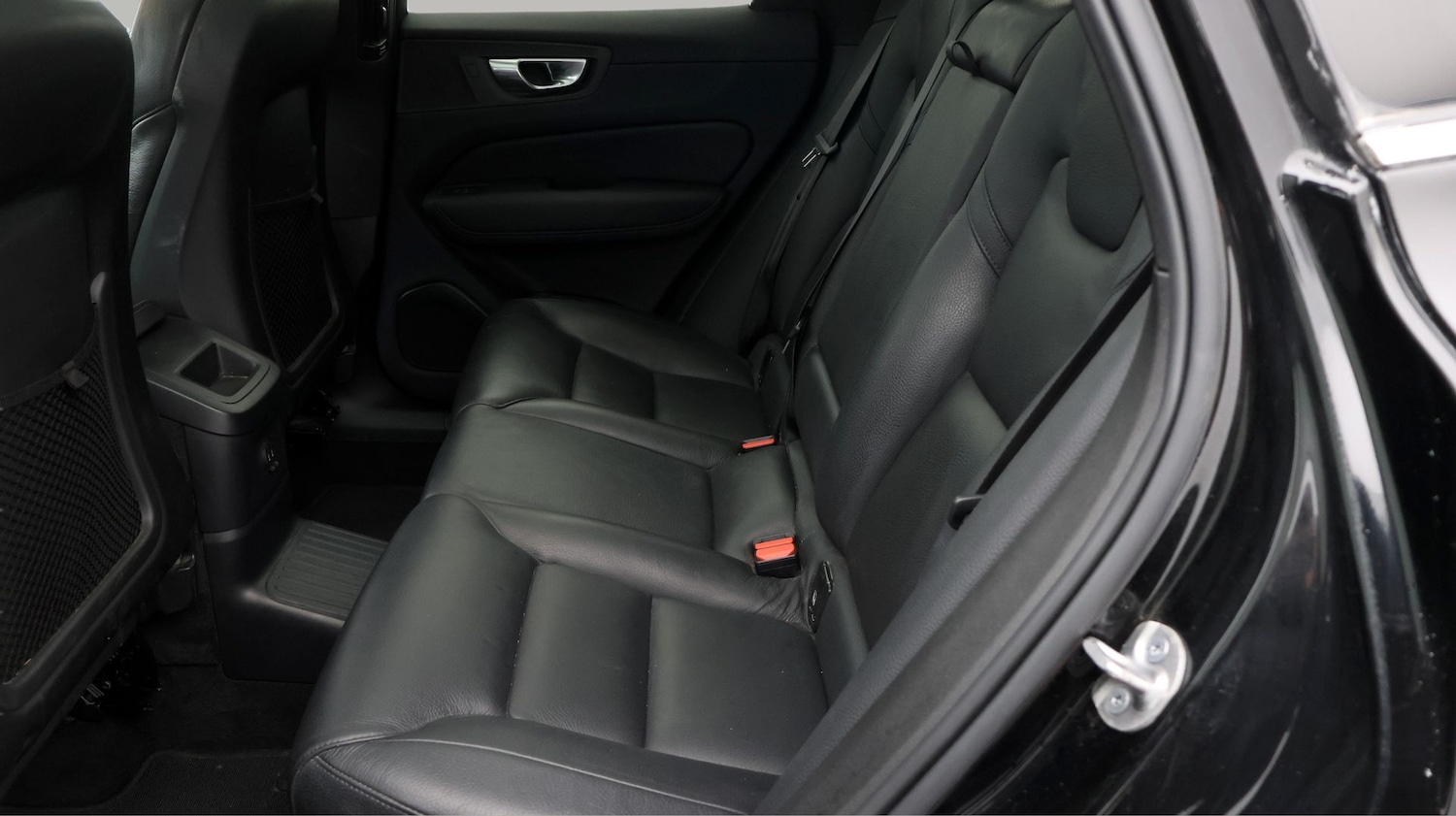 Used Volvo XC60 2023 for sale - 77341114: Photo 16