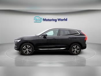 Used Volvo XC60 2023 for sale - 77341114: Photo