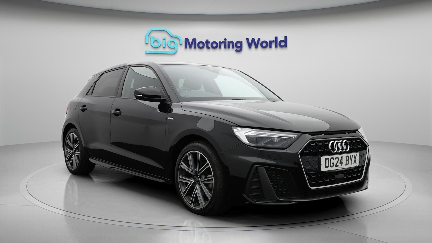 Used Audi A1 2024 for sale - 76645432: Photo 2