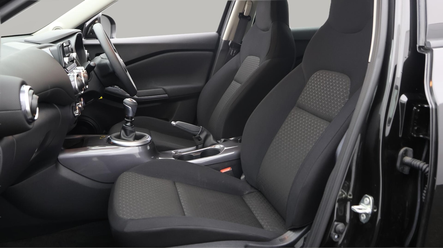 Used Nissan Juke 2023 for sale - 76645422: Photo 15