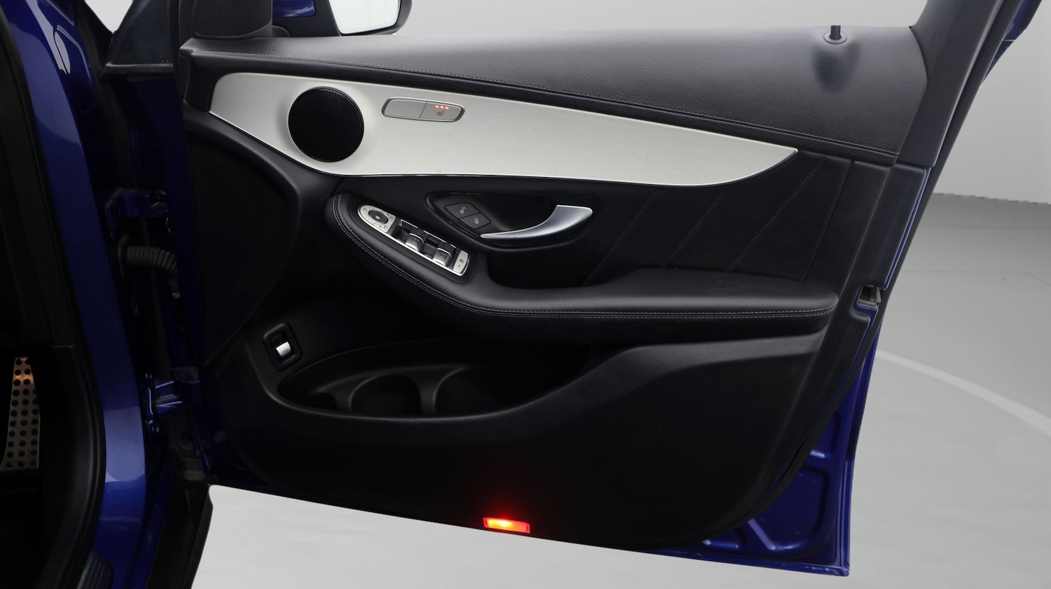 Used Mercedes-Benz GLC 2022 for sale - 77962438: Photo 15