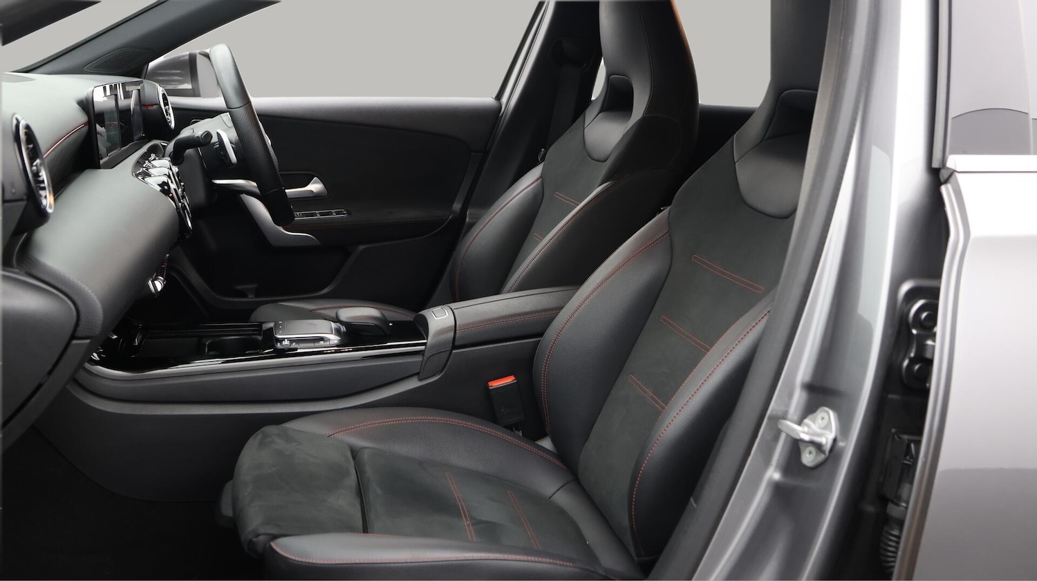 Used Mercedes-Benz A-Class 2020 for sale - 76633703: Photo 15