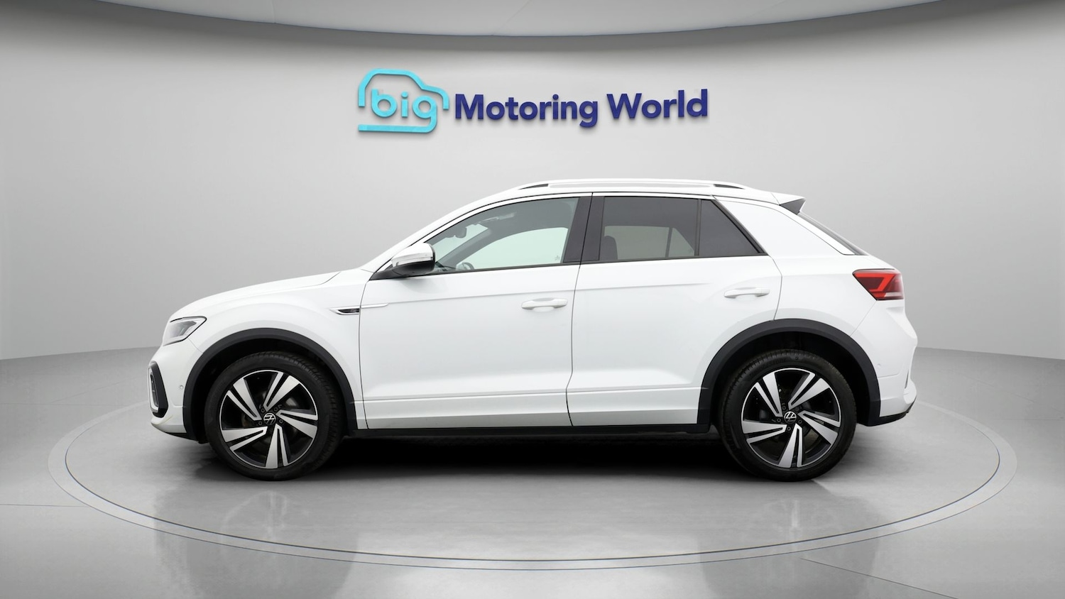 Used Volkswagen T-Roc 2022 for sale - 77746161: Photo 4