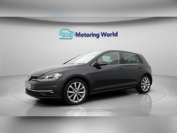 Used Volkswagen Golf 2019 for sale - 75707789: Photo