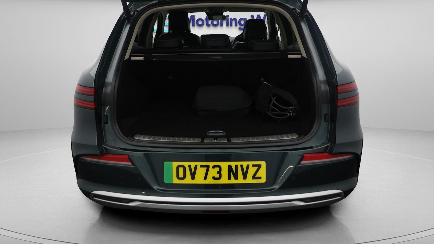 Used Genesis GV70 2023 for sale - 77229199: Photo 17