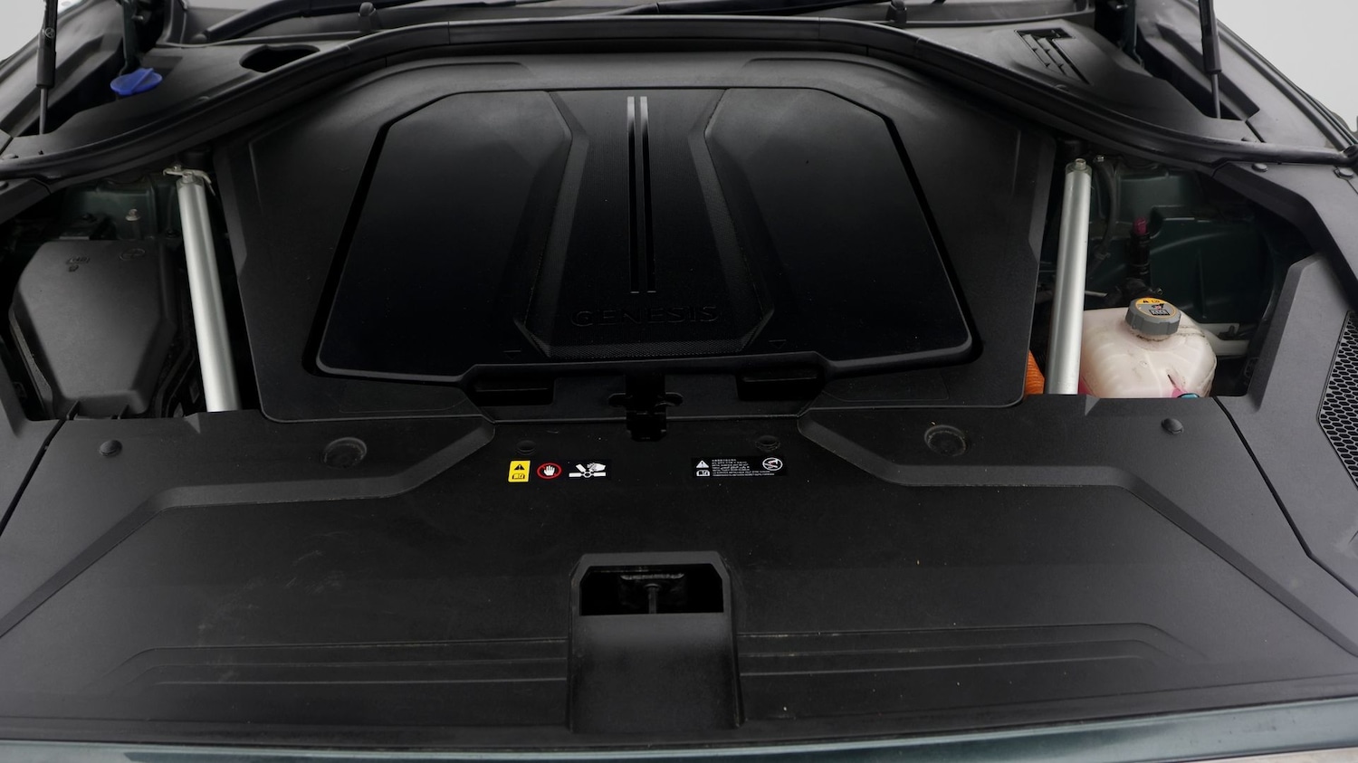 Used Genesis GV70 2023 for sale - 77229199: Photo 19