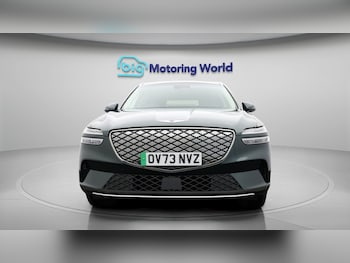 Used Genesis GV70 2023 for sale - 77229199: Photo