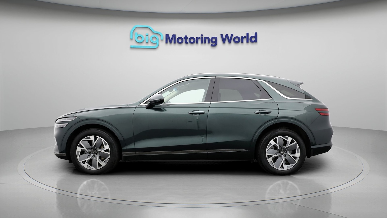 Used Genesis GV70 2023 for sale - 77229199: Photo 4