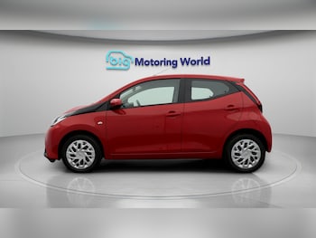 Used Toyota AYGO 2021 for sale - 78210378: Photo