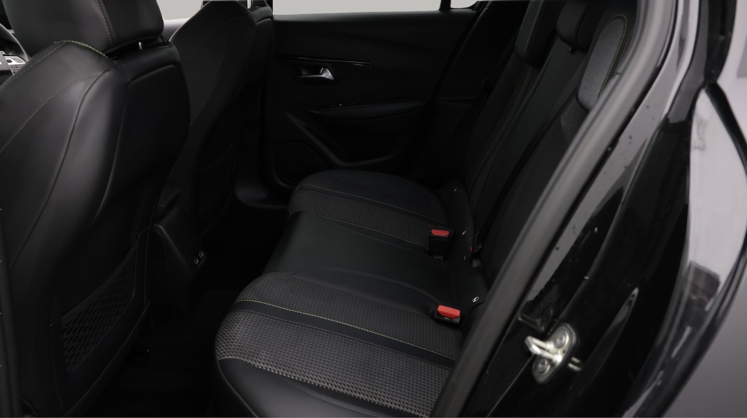 Used Peugeot 208 2023 for sale - 77609745: Photo 16