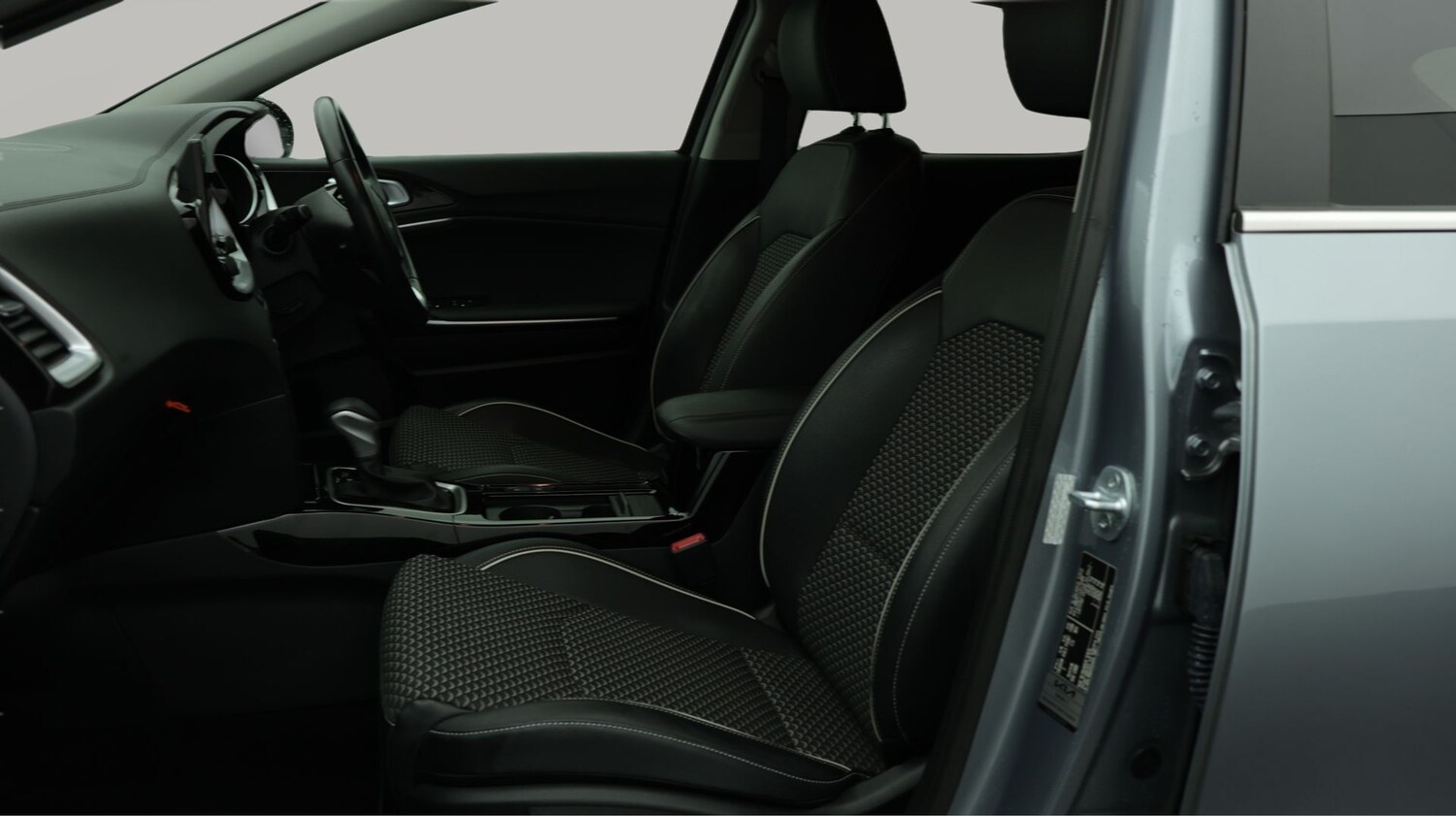 Used Kia XCeed 2023 for sale - 78006280: Photo 14