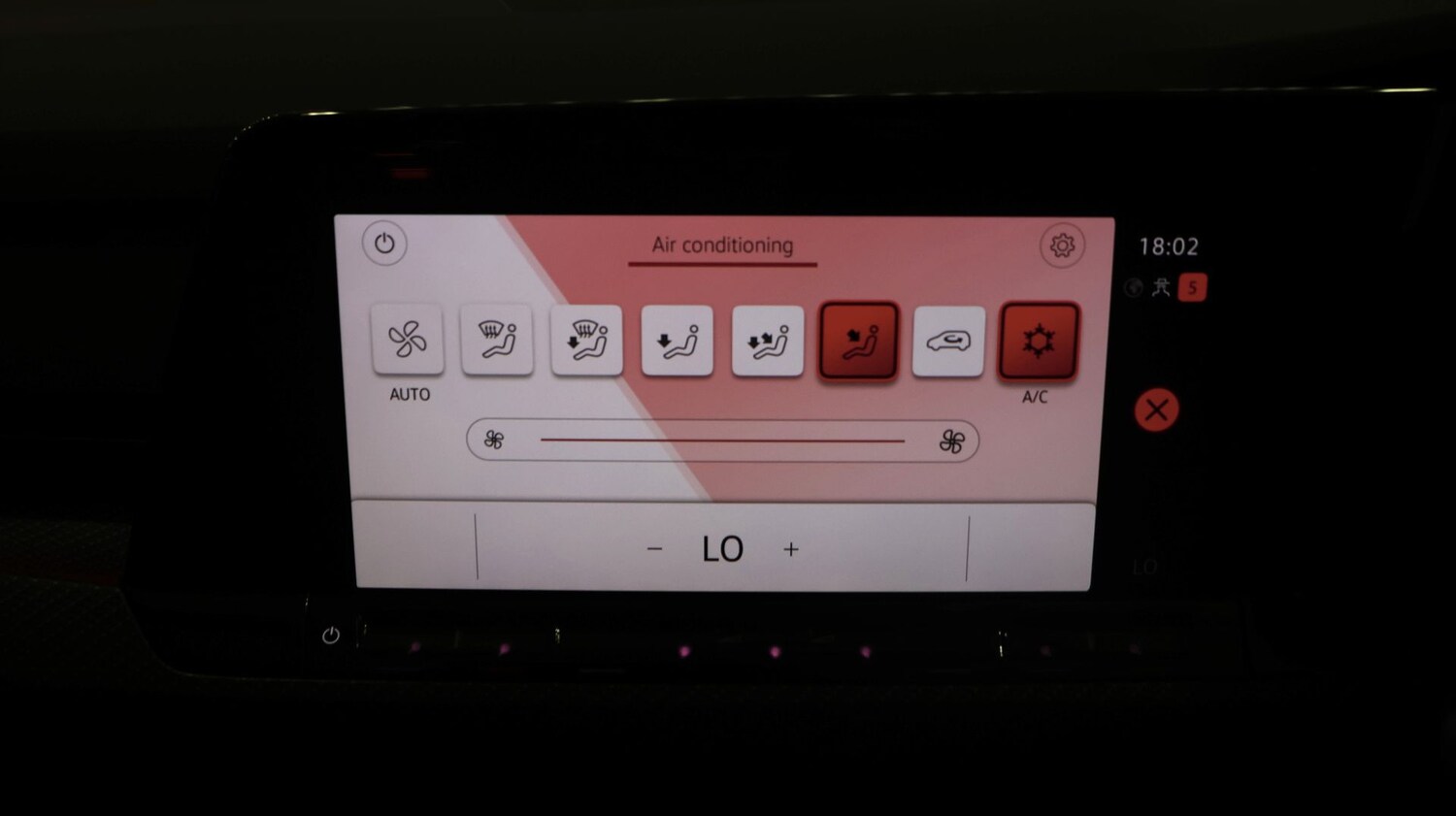 Used Volkswagen Golf 2024 for sale - 77296927: Photo 12