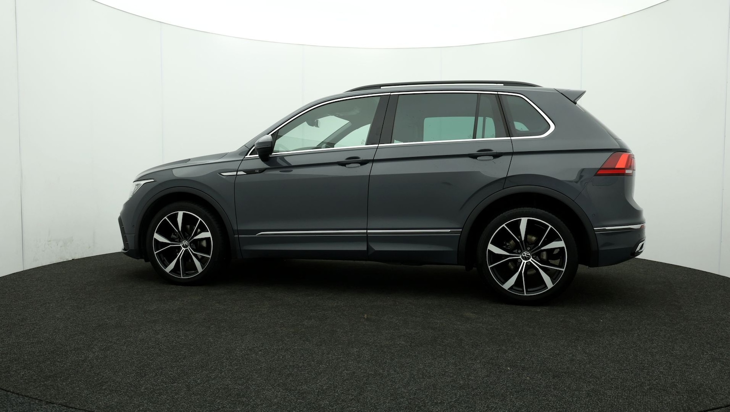 Used Volkswagen Tiguan for sale - 76810884: Photo 65