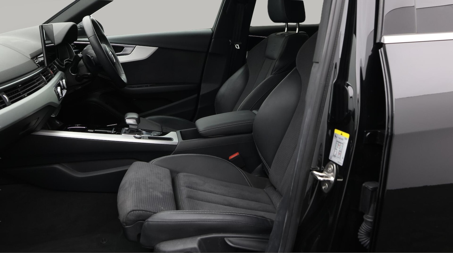 Used Audi A4 2022 for sale - 76715333: Photo 15