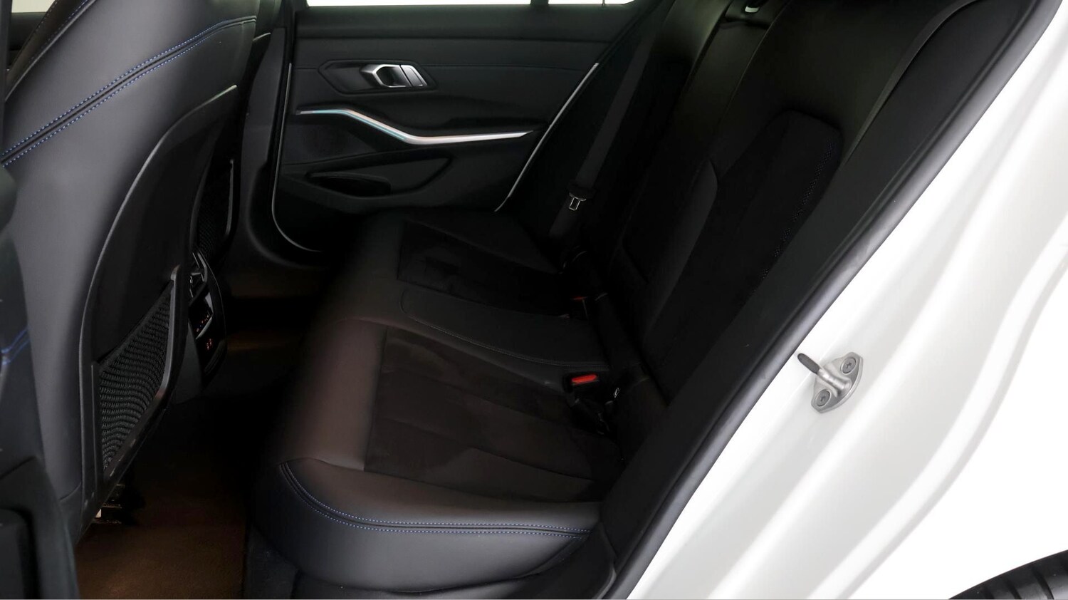 Used BMW 3 Series 2023 for sale - 77962073: Photo 16