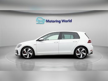 Used Volkswagen Golf 2019 for sale - 77606263: Photo