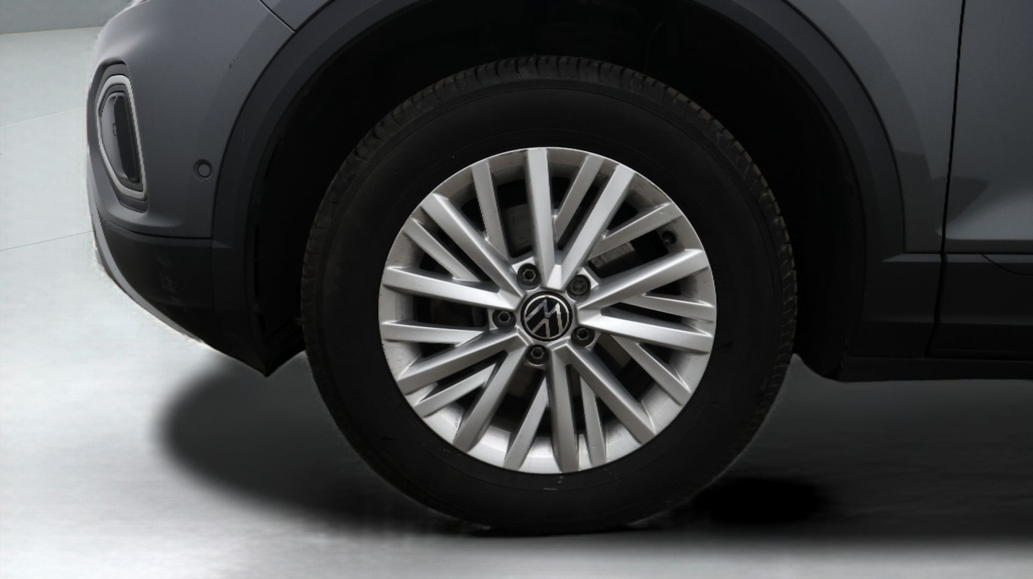 Used Volkswagen T-Roc 2022 for sale - 77379380: Photo 18