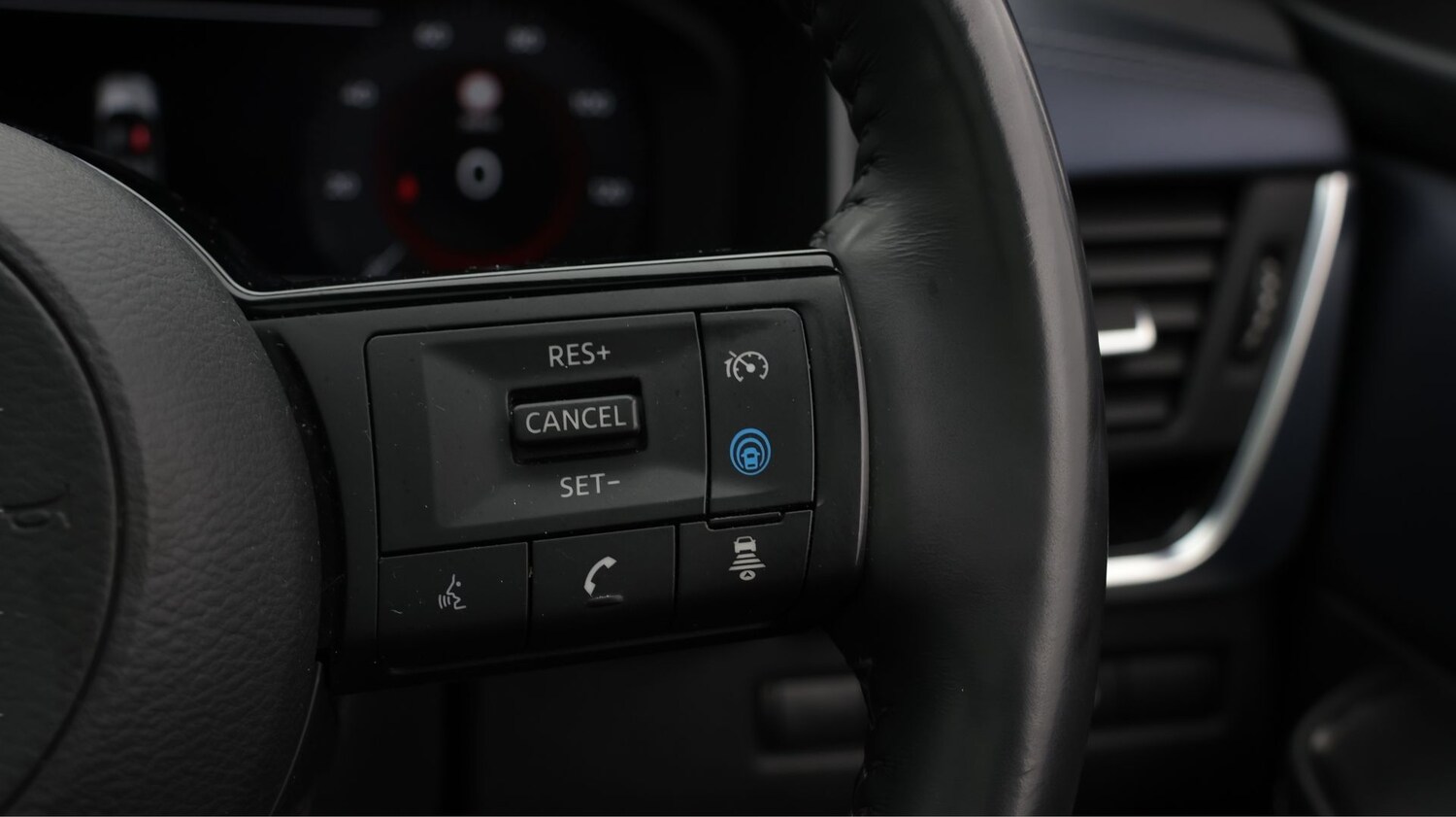 Used Nissan Qashqai 2023 for sale - 77908401: Photo 22