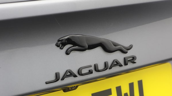 Used Jaguar XE 2021 for sale - 76283601: Photo 21