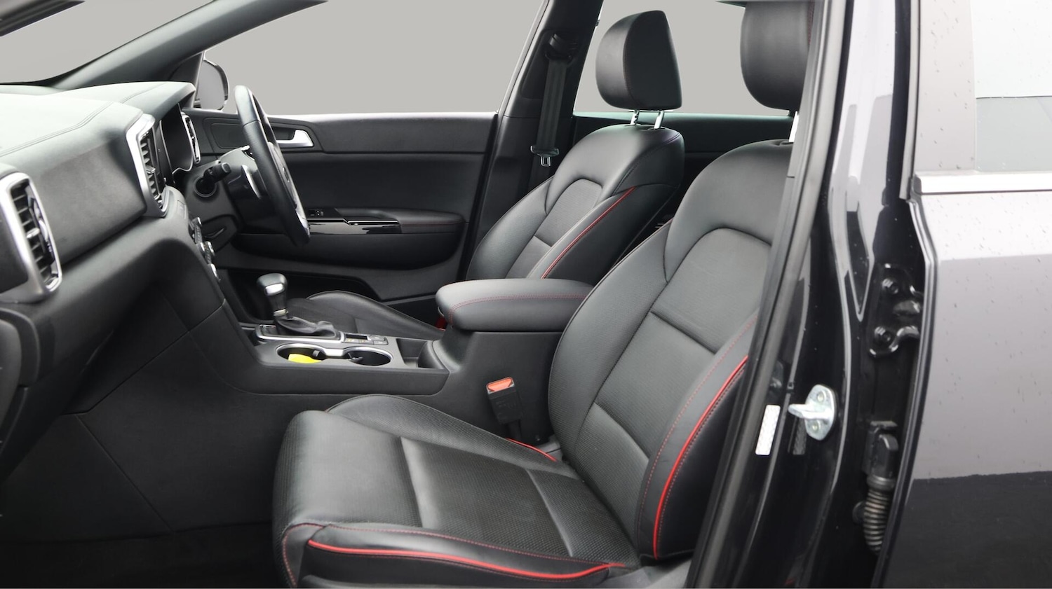 Used Kia Sportage 2021 for sale - 76632664: Photo 15