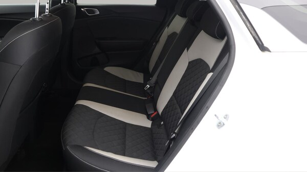 Used Kia Pro Ceed 2019 for sale - 76137455: Photo 25