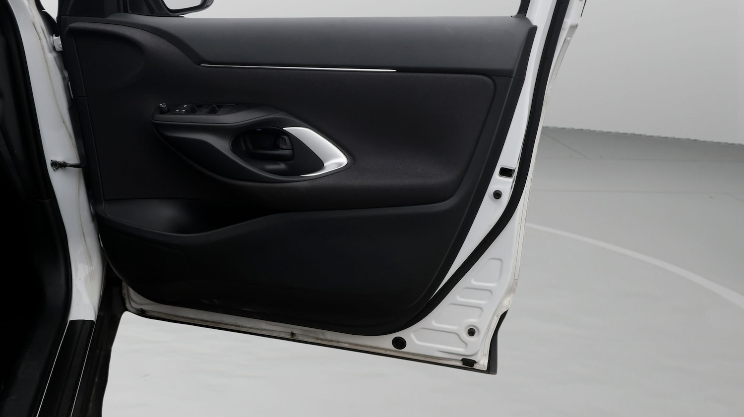 Used Toyota Yaris Cross 2022 for sale - 77631452: Photo 15