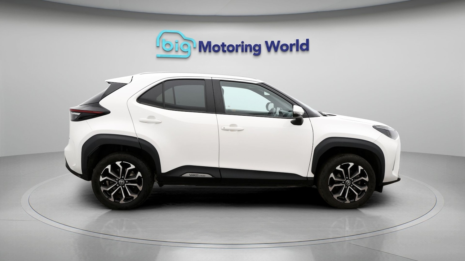 Used Toyota Yaris Cross 2022 for sale - 77631452: Photo 8