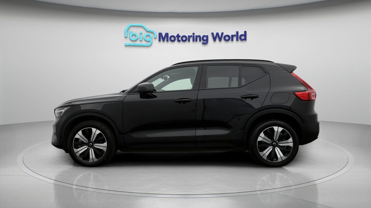 Used Volvo XC40 for sale - 77871865: Photo 4