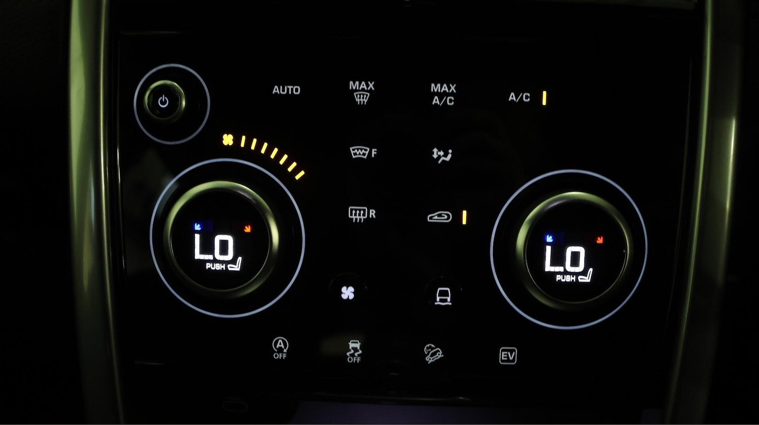 Used Land Rover Discovery Sport 2021 for sale - 76512457: Photo 13