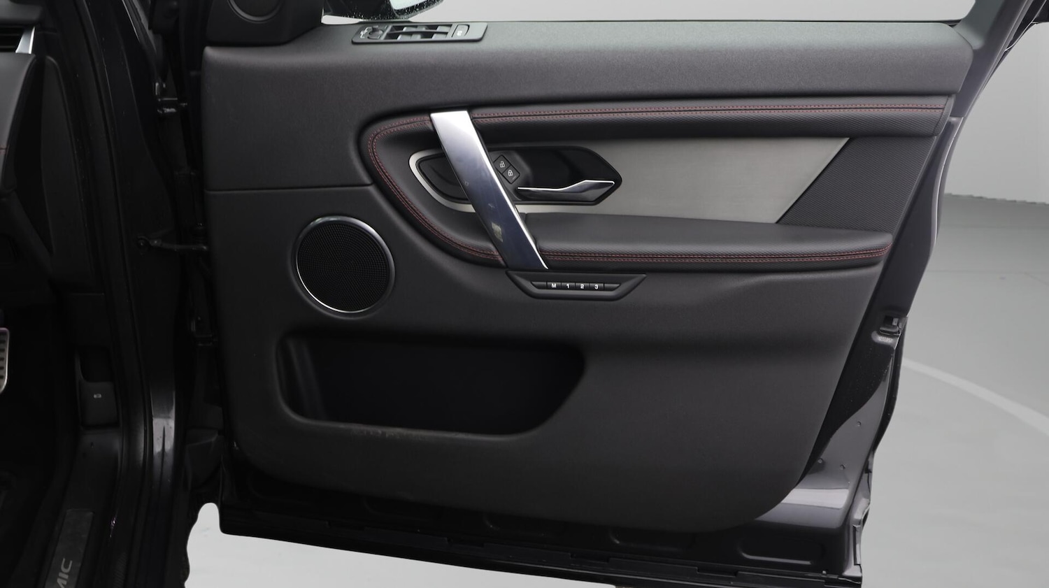 Used Land Rover Discovery Sport 2021 for sale - 76512457: Photo 16