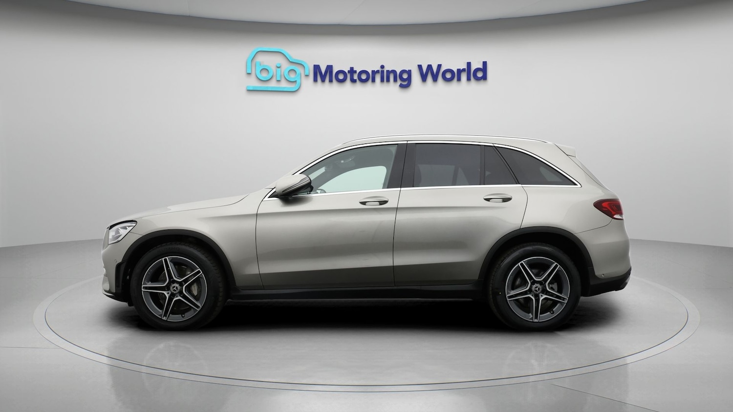 Used Mercedes-Benz GLC 2019 for sale - 77653587: Photo 4