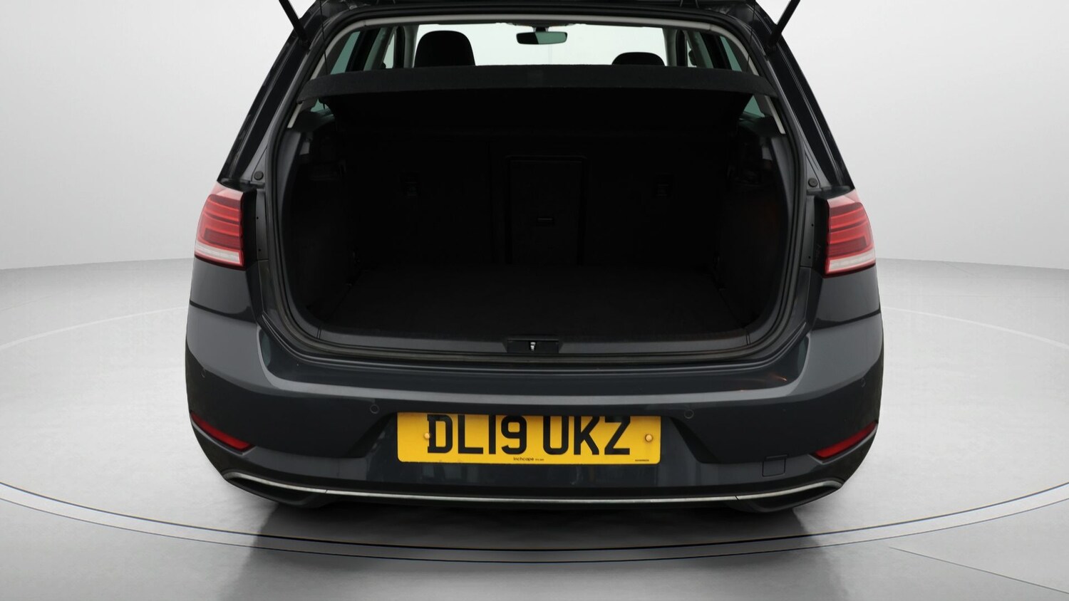 Used Volkswagen Golf 2019 for sale - 77962083: Photo 17