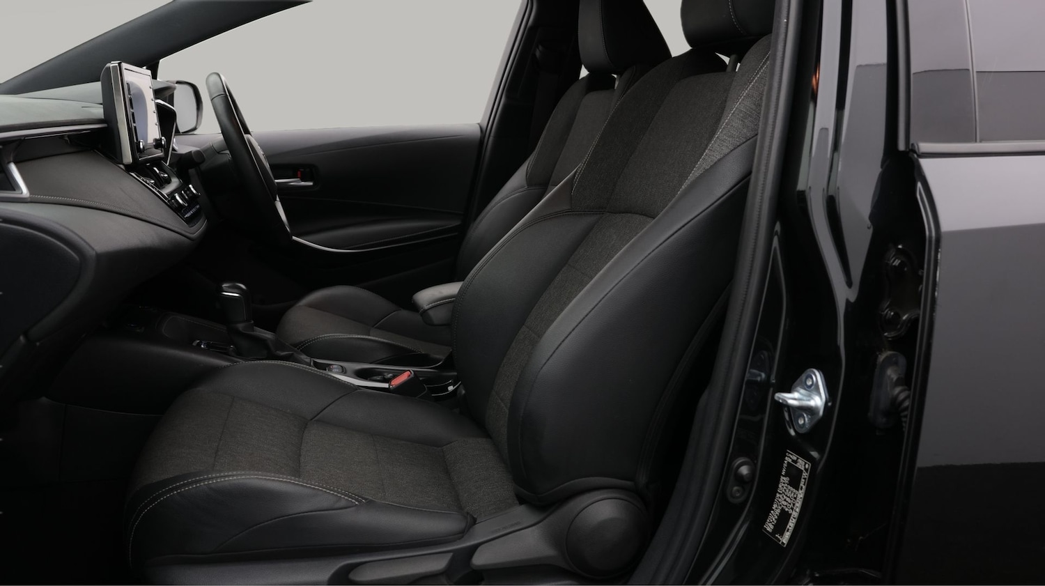 Used Toyota Corolla 2021 for sale - 77593224: Photo 14