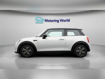 Used MINI Hatch 2022 for sale - 78956186: Photo