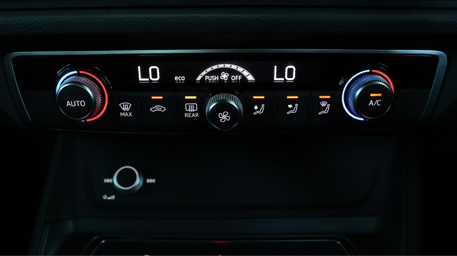 Used Audi Q3 2020 for sale - 76314428: Photo 13