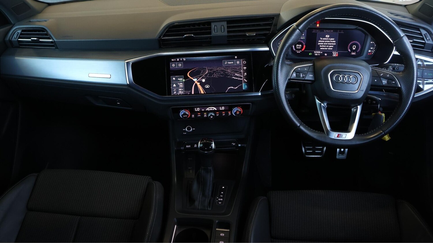Used Audi Q3 2020 for sale - 76314428: Photo 14