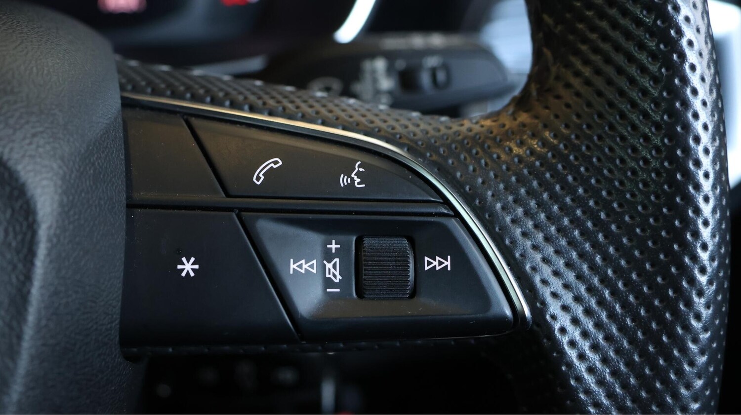Used Audi Q3 2020 for sale - 76314428: Photo 26