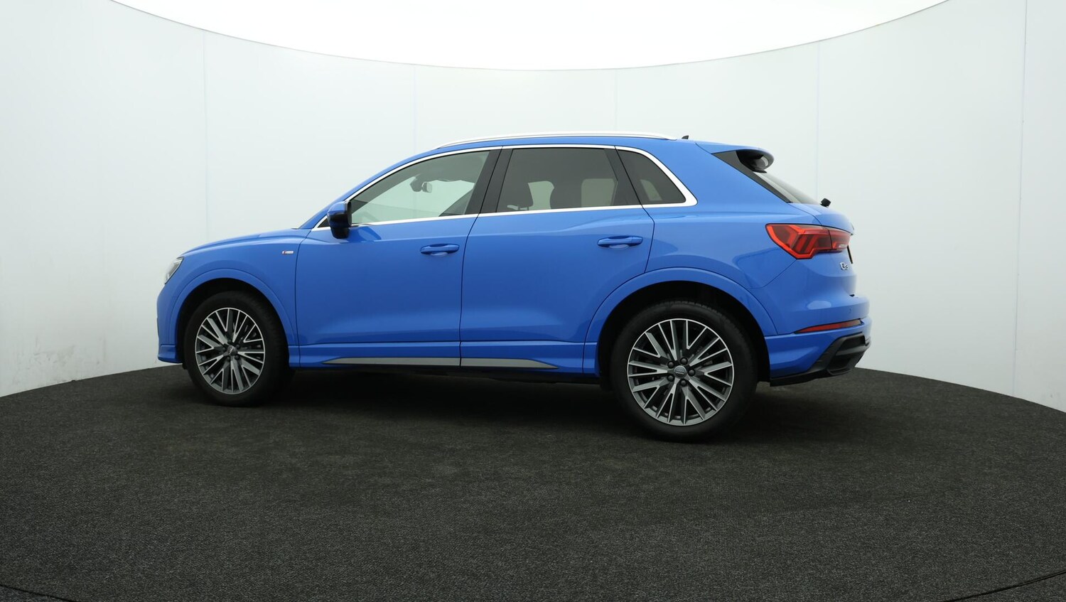 Used Audi Q3 2020 for sale - 76314428: Photo 76