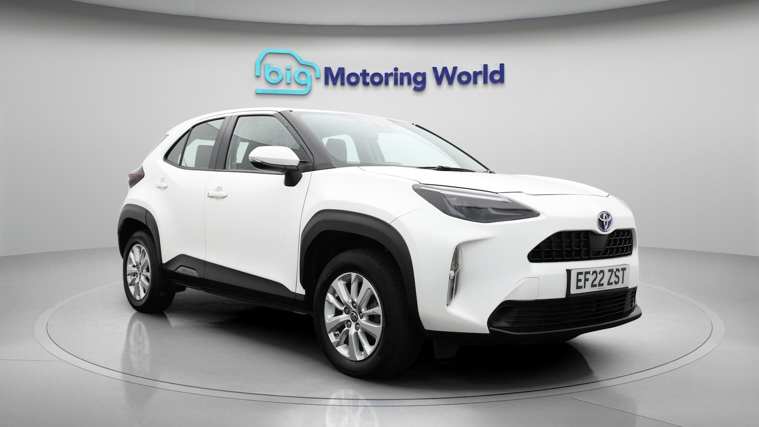 Used Toyota Yaris Cross 2022 for sale - 76440655: Photo 2