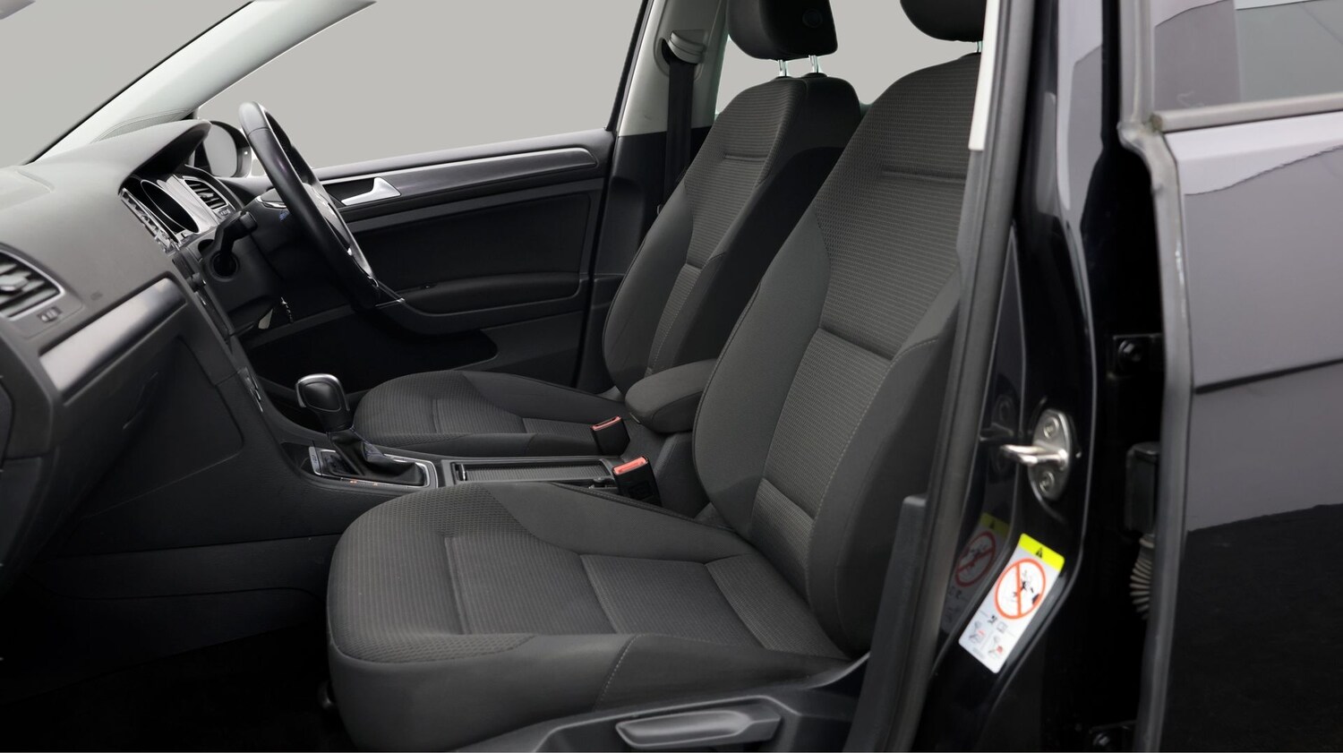 Used Volkswagen Golf for sale - 77584803: Photo 14